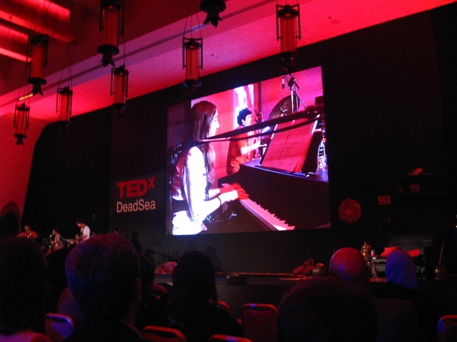 20110430-071049.jpg